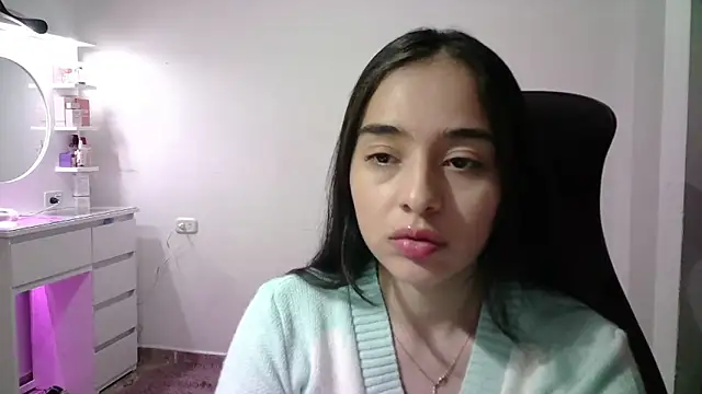 Snapshot of aineangeel chatting on December 1, 2025, 12:11 am aineangeel online show from December 1, 2025, 12:11 am