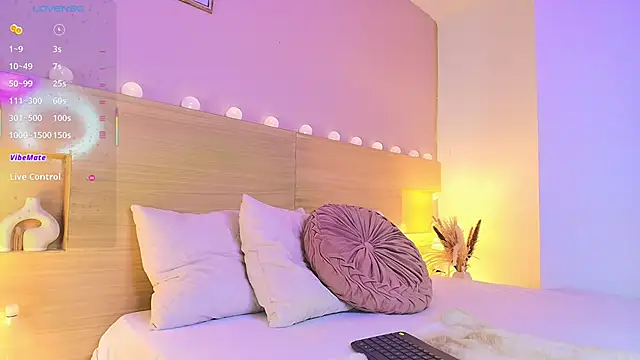 Keidancee online show from November 11, 2025, 7:30 pm