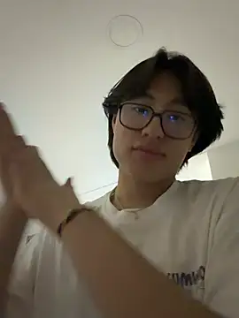 Snapshot of SrLuis18 chatting on June 29, 2026, 9:38 am SrLuis18 online show from June 29, 2026, 9:38 am