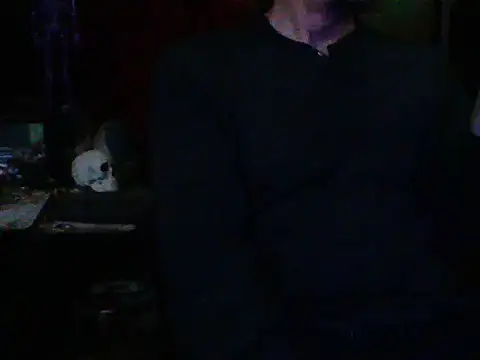 Snapshot of mrdemoncrowly chatting on October 17, 2025, 5:11 am mrdemoncrowly online show from October 17, 2025, 5:11 am