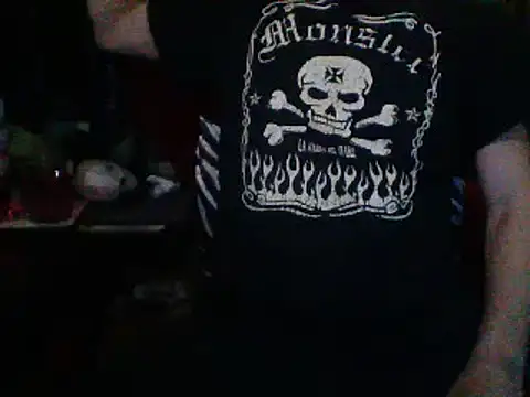 mrdemoncrowly online show from November 7, 2025, 3:55 am