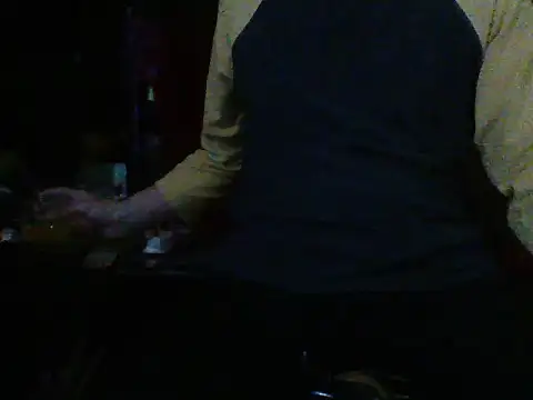 Snapshot of mrdemoncrowly chatting on September 25, 2025, 8:31 am mrdemoncrowly online show from September 25, 2025, 8:31 am