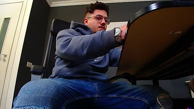 JoshKnights online show from February 27, 2025, 11:39 am