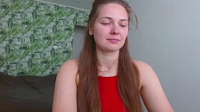 Snapshot of Olivia_shine chatting on June 21, 2026, 4:29 am Olivia shine online show from June 21, 2026, 4:29 am