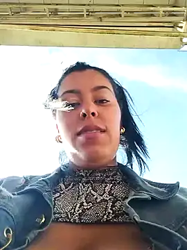 Snapshot of Emily_Wane chatting on January 7, 2025, 9:46 pm Emily Wane online show from January 7, 2025, 9:46 pm