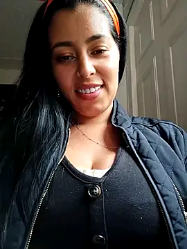 Snapshot of Emily_Wane chatting on March 14, 2025, 7:23 pm Emily Wane online show from March 14, 2025, 7:23 pm