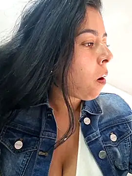 Snapshot of Emily_Wane chatting on May 1, 2026, 5:18 pm Emily Wane online show from May 1, 2026, 5:18 pm