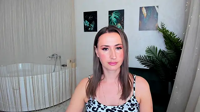 Snapshot of PassionGlow chatting on September 28, 2025, 7:32 pm PassionGlow online show from September 28, 2025, 7:32 pm