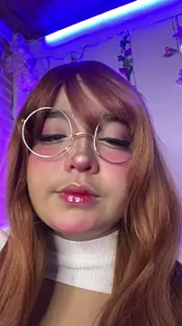 Snapshot of CharlotteMillers chatting on September 24, 2025, 11:39 am CharlotteMillers online show from September 24, 2025, 11:39 am