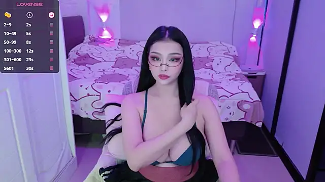 Waifu Jennie online show from October 10, 2025, 1:06 am