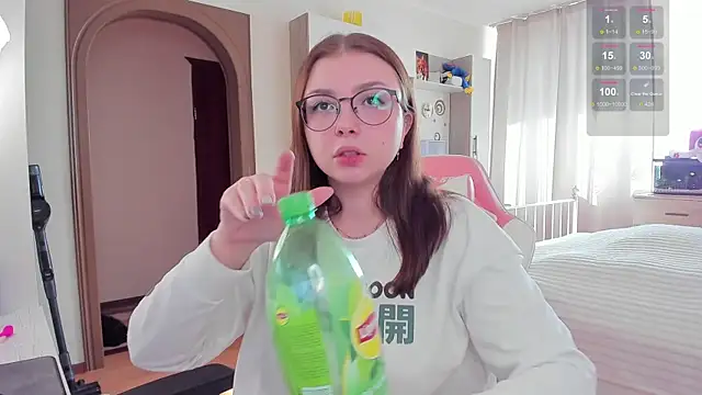 elisejays online show from February 28, 2025, 10:30 am