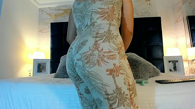 Snapshot of EVELIN_MASON chatting on October 2, 2025, 7:50 pm EVELIN MASON online show from October 2, 2025, 7:50 pm