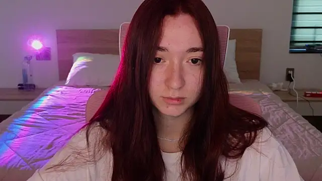 YasmineWest online show from April 12, 2026, 12:25 am