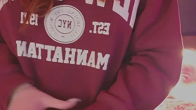 Snapshot of YasmineWest chatting on September 13, 2025, 1:27 am YasmineWest online show from September 13, 2025, 1:27 am