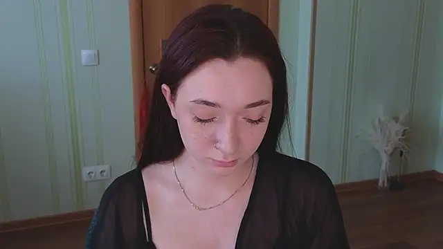 Snapshot of YasmineWest chatting on February 13, 2025, 8:27 am YasmineWest online show from February 13, 2025, 8:27 am