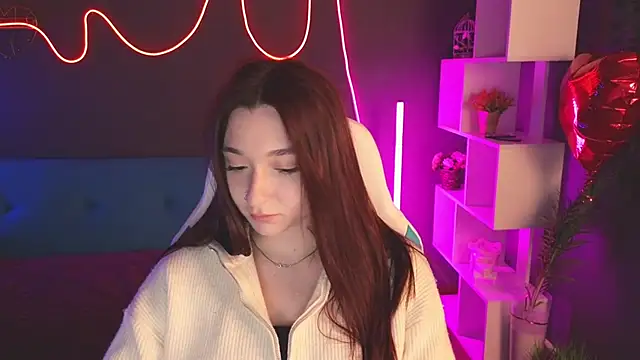 Snapshot of YasmineWest chatting on February 27, 2025, 6:46 am YasmineWest online show from February 27, 2025, 6:46 am