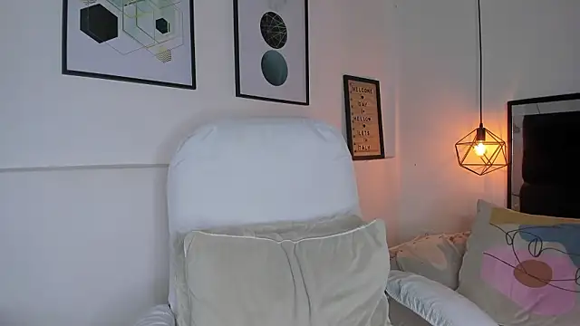 amysc online show from February 14, 2026, 11:43 am