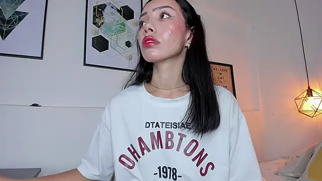 Snapshot of amysc chatting on October 13, 2025, 1:34 pm amysc online show from October 13, 2025, 1:34 pm