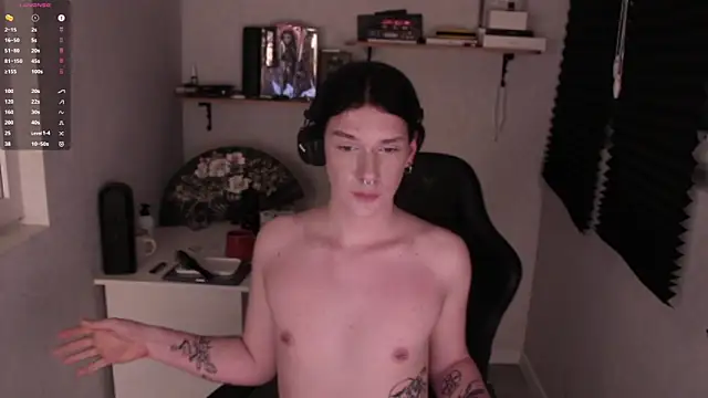 carthylovvve online show from January 30, 2025, 12:39 am