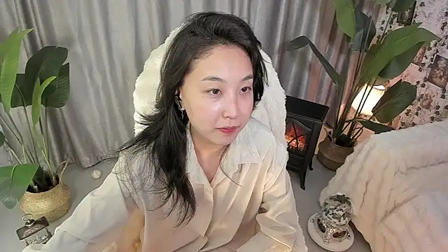 Minami 686 online show from February 12, 2025, 1:48 pm