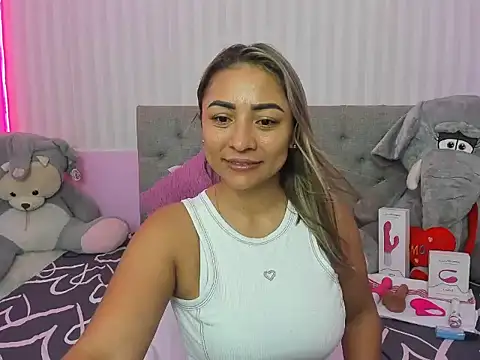 milf bigass  online show from January 30, 2025, 1:09 pm