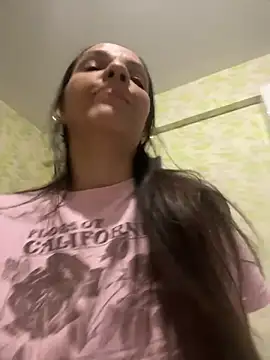 samilux5 online show from January 17, 2026, 4:05 am