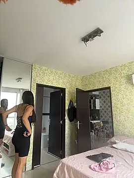 samilux5 online show from February 26, 2026, 4:07 pm