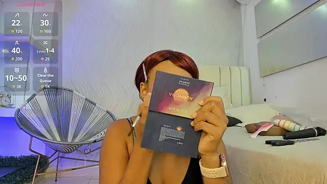 Snapshot of saray_mardez chatting on October 14, 2025, 12:17 pm saray mardez online show from October 14, 2025, 12:17 pm