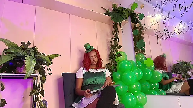 Snapshot of saray_mardez chatting on March 17, 2025, 3:29 pm saray mardez online show from March 17, 2025, 3:29 pm