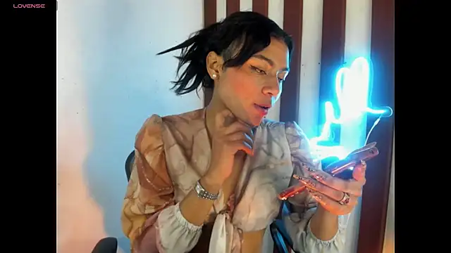 Snapshot of Lilithsabeth chatting on September 19, 2025, 8:57 pm Lilithsabeth online show from September 19, 2025, 8:57 pm