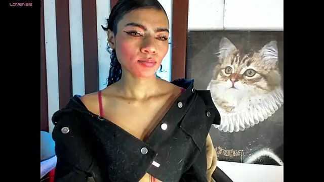 Snapshot of Lilithsabeth chatting on October 1, 2025, 1:44 am Lilithsabeth online show from October 1, 2025, 1:44 am