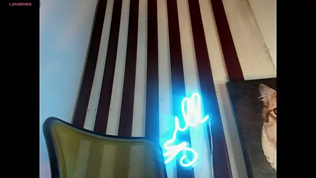 Snapshot of Lilithsabeth chatting on September 19, 2025, 2:37 am Lilithsabeth online show from September 19, 2025, 2:37 am