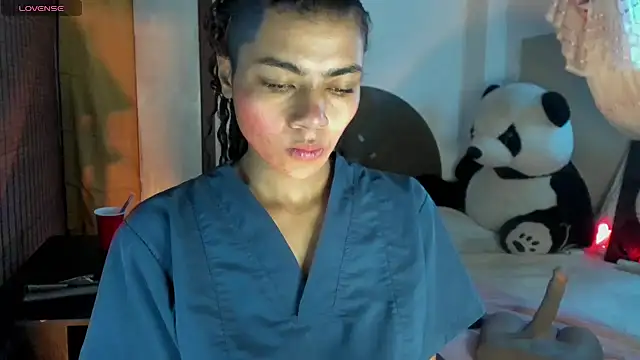 Snapshot of Lilithsabeth chatting on October 31, 2025, 12:29 am Lilithsabeth online show from October 31, 2025, 12:29 am