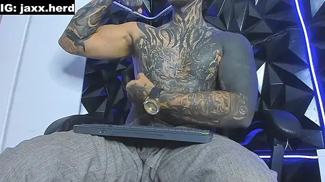 Snapshot of JAXXXONHERD chatting on September 10, 2025, 1:32 pm JAXXXONHERD online show from September 10, 2025, 1:32 pm