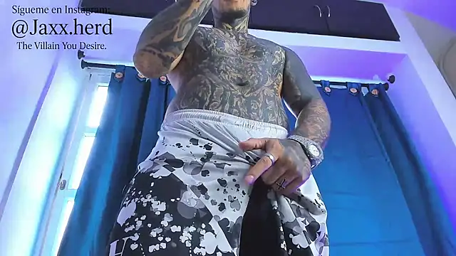 Snapshot of JAXXXONHERD chatting on October 10, 2025, 2:18 pm JAXXXONHERD online show from October 10, 2025, 2:18 pm