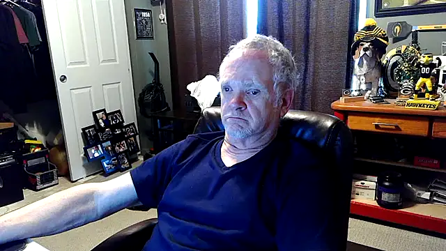 nobledad online show from April 1, 2026, 6:27 pm
