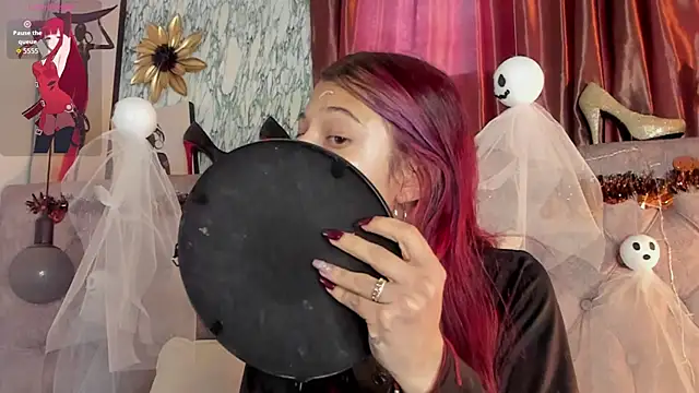 Snapshot of _Scarlett_01 chatting on October 28, 2025, 2:38 pm  Scarlett 01 online show from October 28, 2025, 2:38 pm