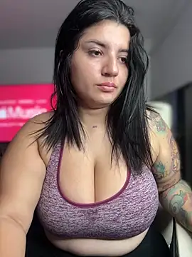 horny roomiess online show from February 28, 2025, 12:09 pm