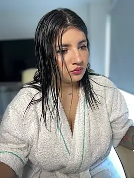 horny roomiess online show from February 20, 2025, 4:03 pm