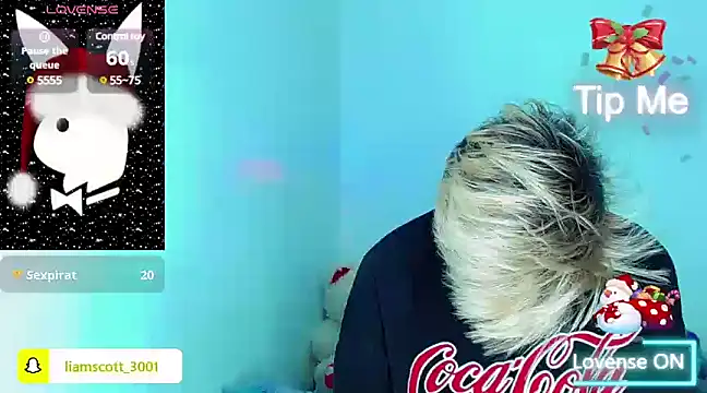 Snapshot of Liamscott_ chatting on December 22, 2024, 8:49 am Liamscott online show from December 22, 2024, 8:49 am