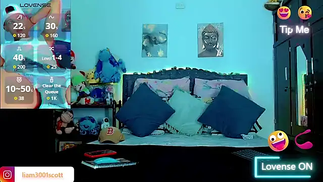 Snapshot of Liamscott_ chatting on November 10, 2025, 9:42 pm Liamscott online show from November 10, 2025, 9:42 pm