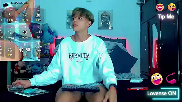 Snapshot of Liamscott_ chatting on November 7, 2025, 7:51 pm Liamscott online show from November 7, 2025, 7:51 pm