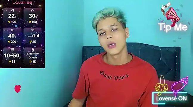 Snapshot of Liamscott_ chatting on January 27, 2025, 5:25 am Liamscott online show from January 27, 2025, 5:25 am