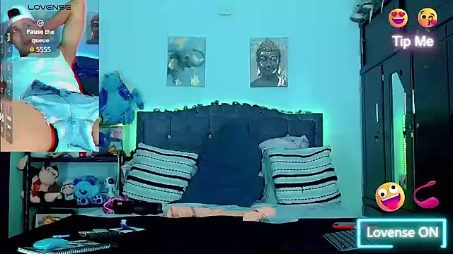 Snapshot of Liamscott_ chatting on November 6, 2025, 10:14 pm Liamscott online show from November 6, 2025, 10:14 pm