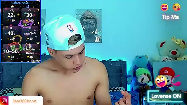 Snapshot of Liamscott_ chatting on November 20, 2025, 8:31 pm Liamscott online show from November 20, 2025, 8:31 pm