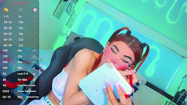 Jessica smith 1 online show from December 16, 2025, 11:36 am