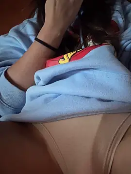 rossana99  online show from October 7, 2025, 3:57 pm