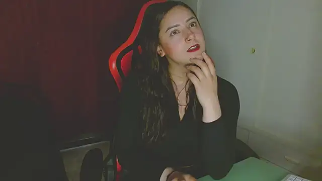 Noamartin  online show from March 21, 2025, 12:40 am