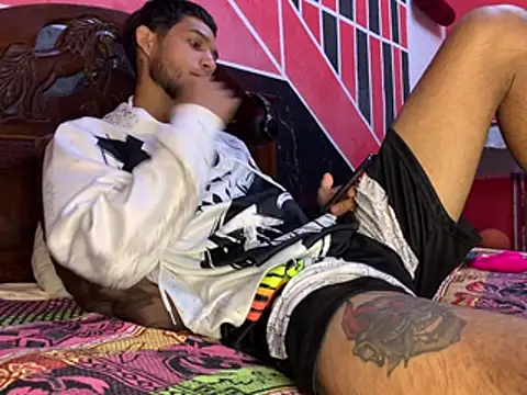 tanned boy online show from March 28, 2026, 3:57 pm