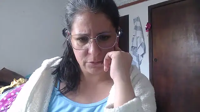 LucifernandaSw online show from February 13, 2026, 4:29 pm